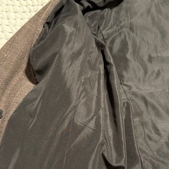 Plaid Double-Breasted Blazer - Picture 5 of 10